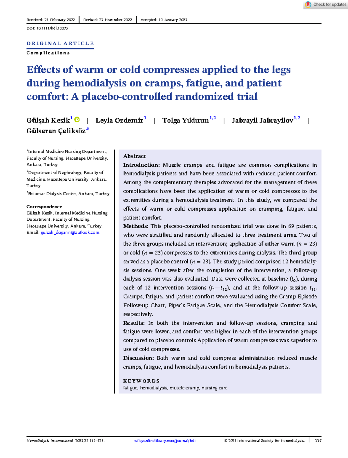 Effects of warm or cold compresses applied to the legs during