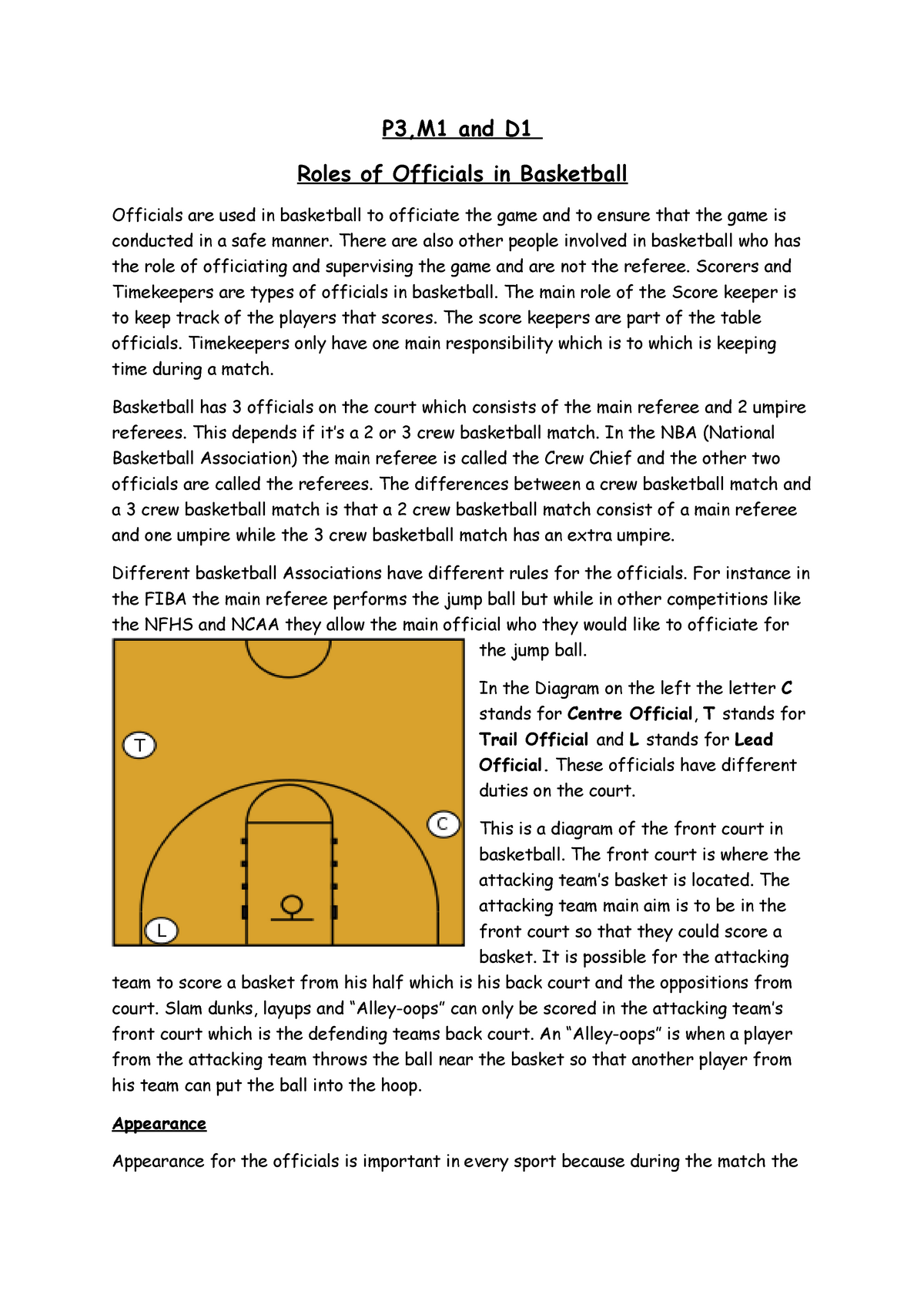 What are the roles and responsibilities of a referee in basketball