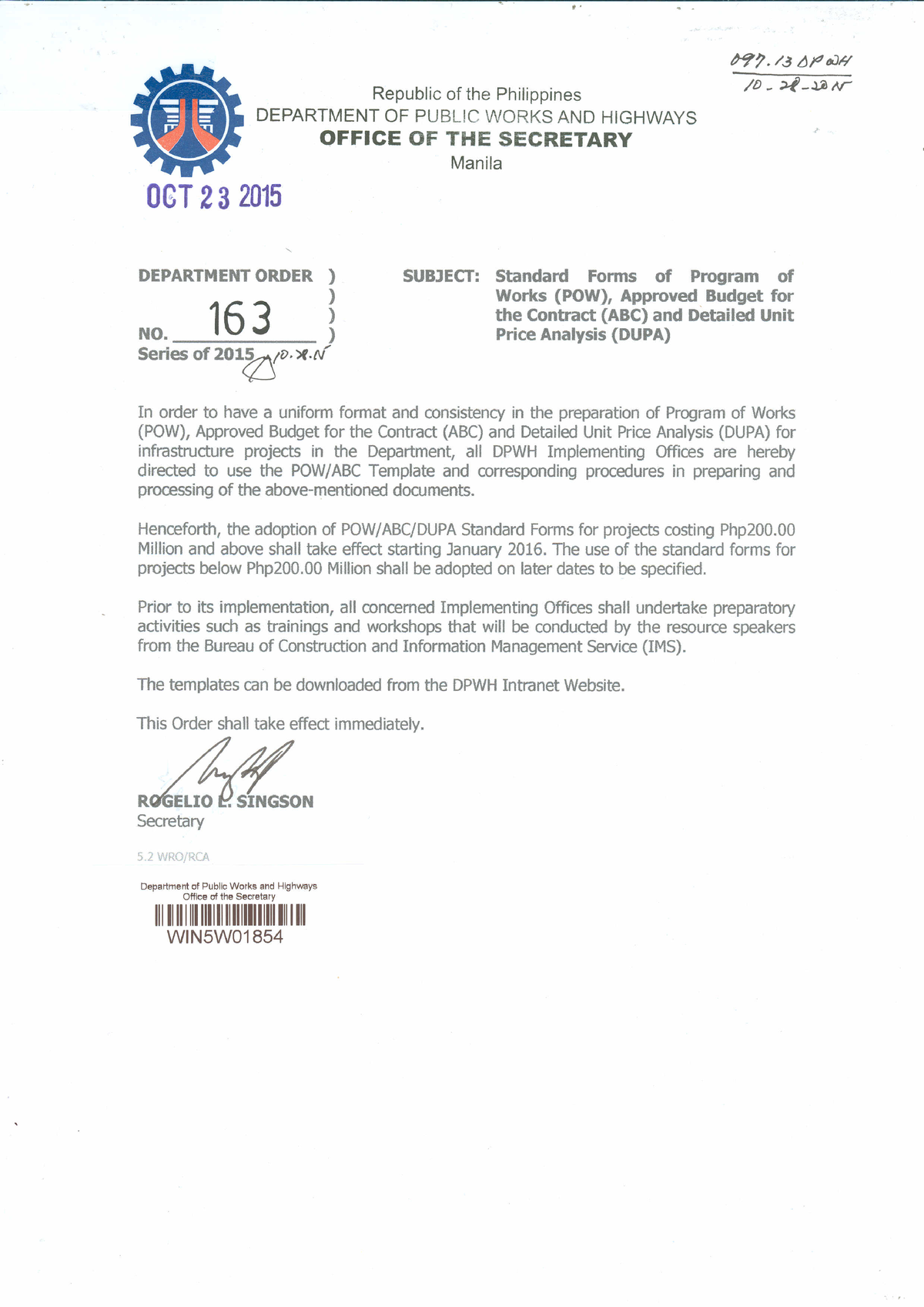 DO 163 S2015 - t· Republic of the Philippines DEPARTMENT OF PUBLIC ...